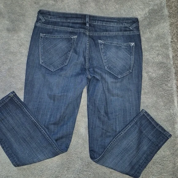 Vigoss Distressed Blue Jeans - Picture 4 of 16